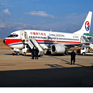 重庆巫山机场托运航空快运业稳步发展的原因是什么？